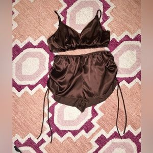 Windsor Large NWT Brown Matching Set